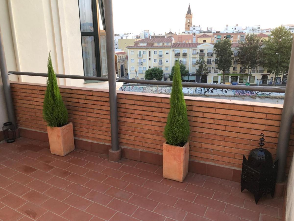 Habitacion Terraza Centro Málaga Buitenkant foto
